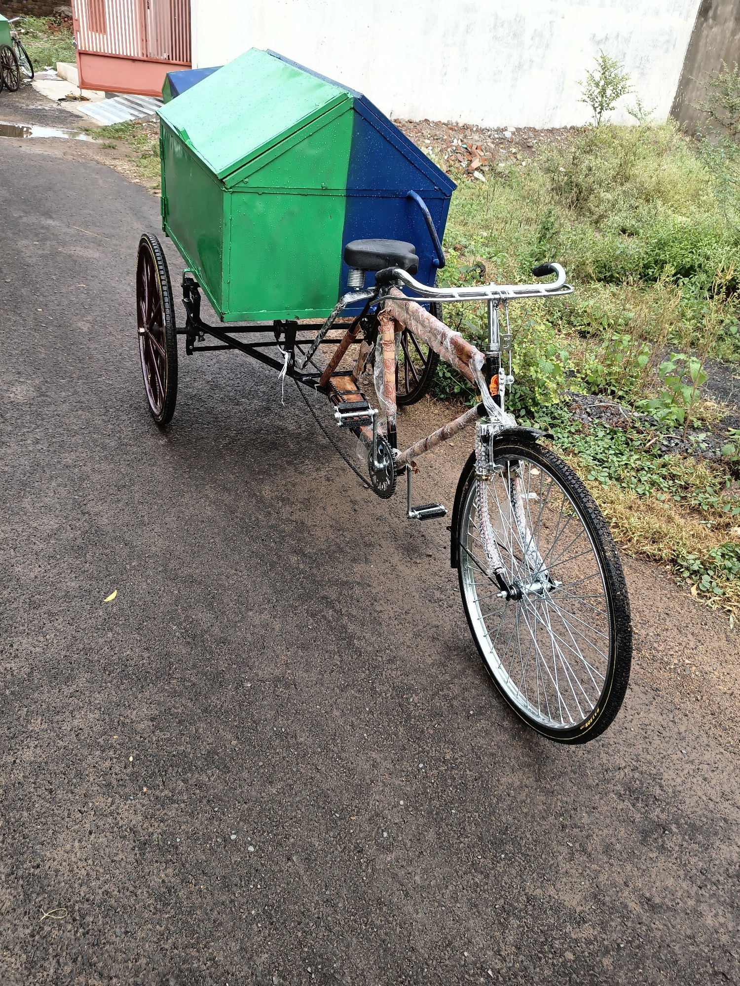 Garbage Rickshaw Manufacturer in Rajasthan - Waste Collection Cycle Rickshaw